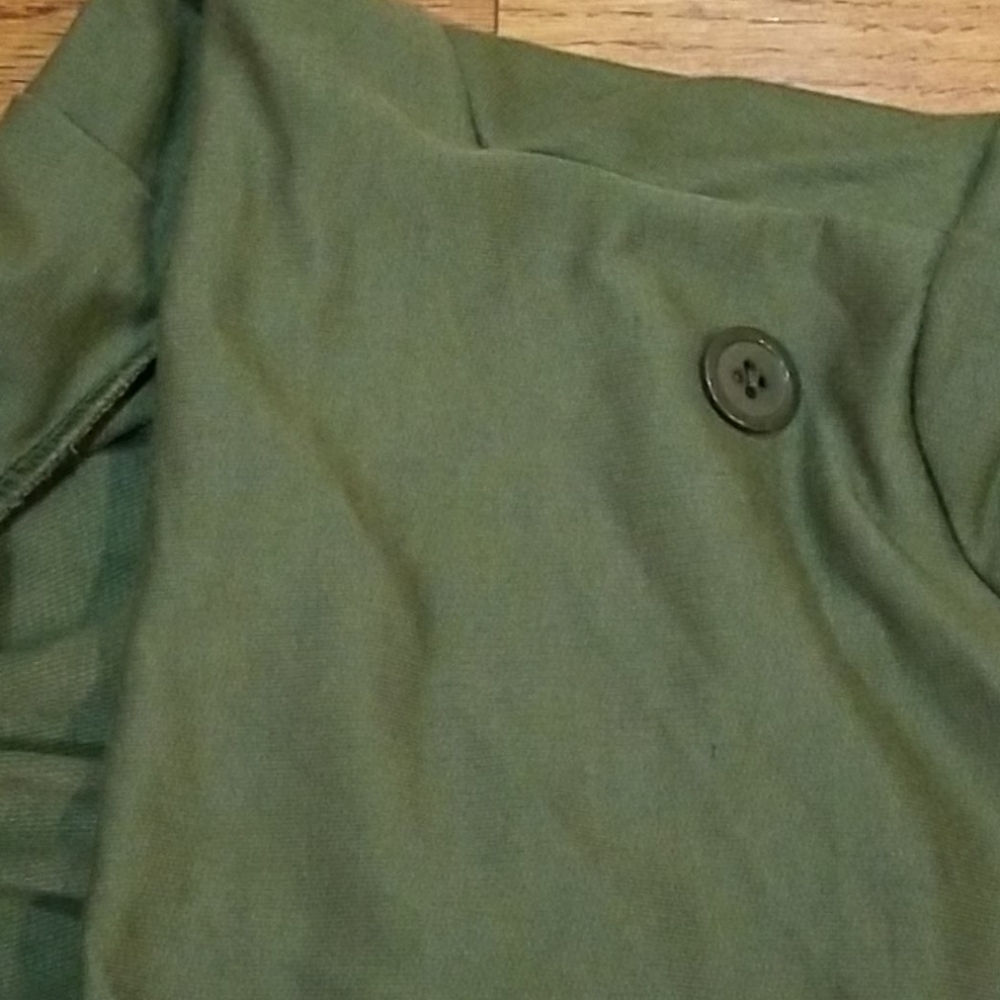 Sweater - Picture 7 of 8